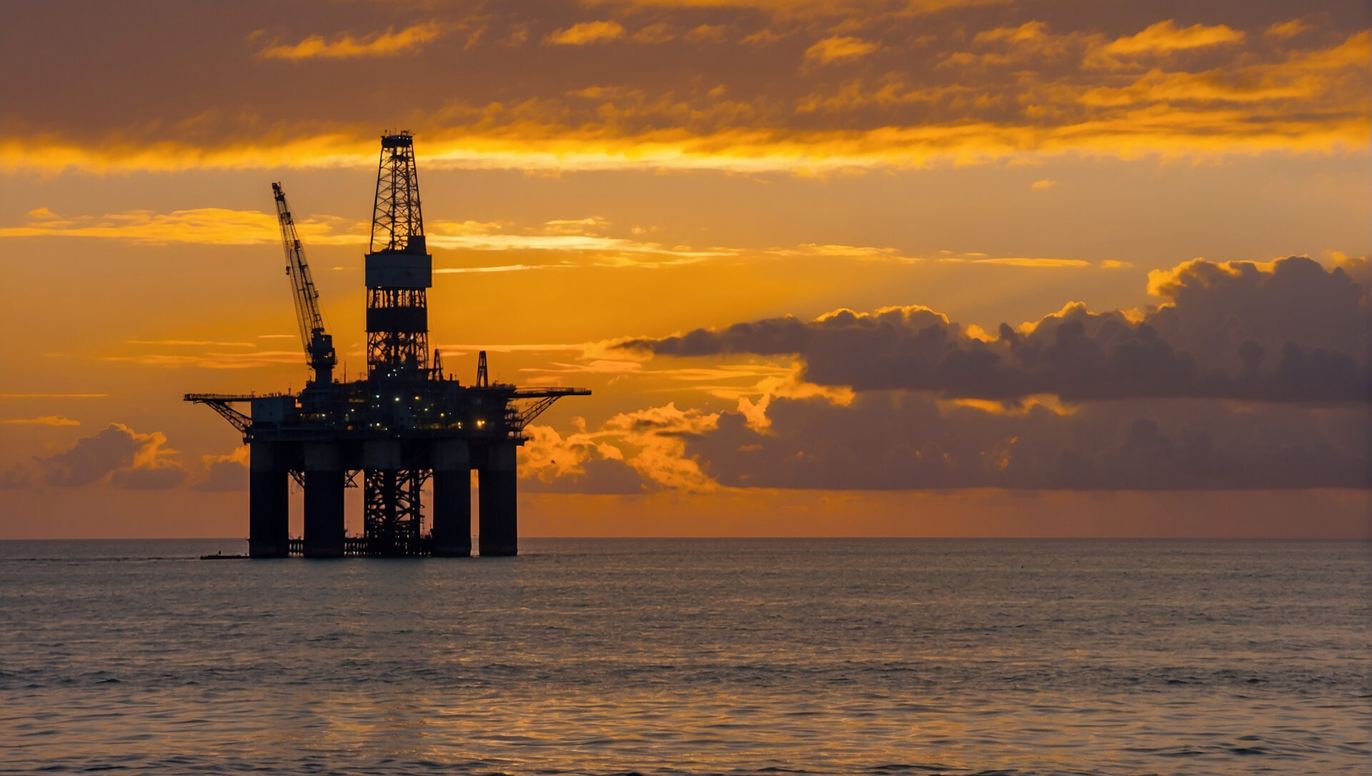 ۲۰. نفت وست تگزاس اینترمیدیت چیست؟